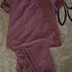 Figs Mauve Scrub Set